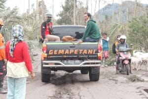 Relawan Semarang
